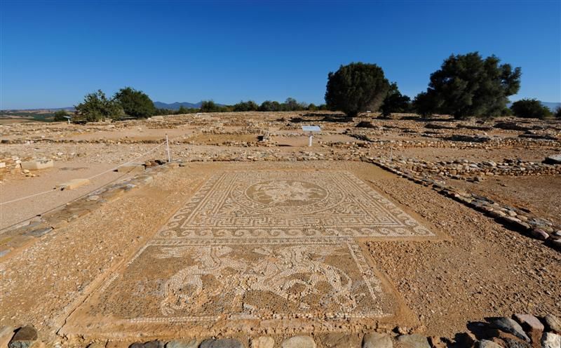 Образцы ранней греческой мозаики Олинфос